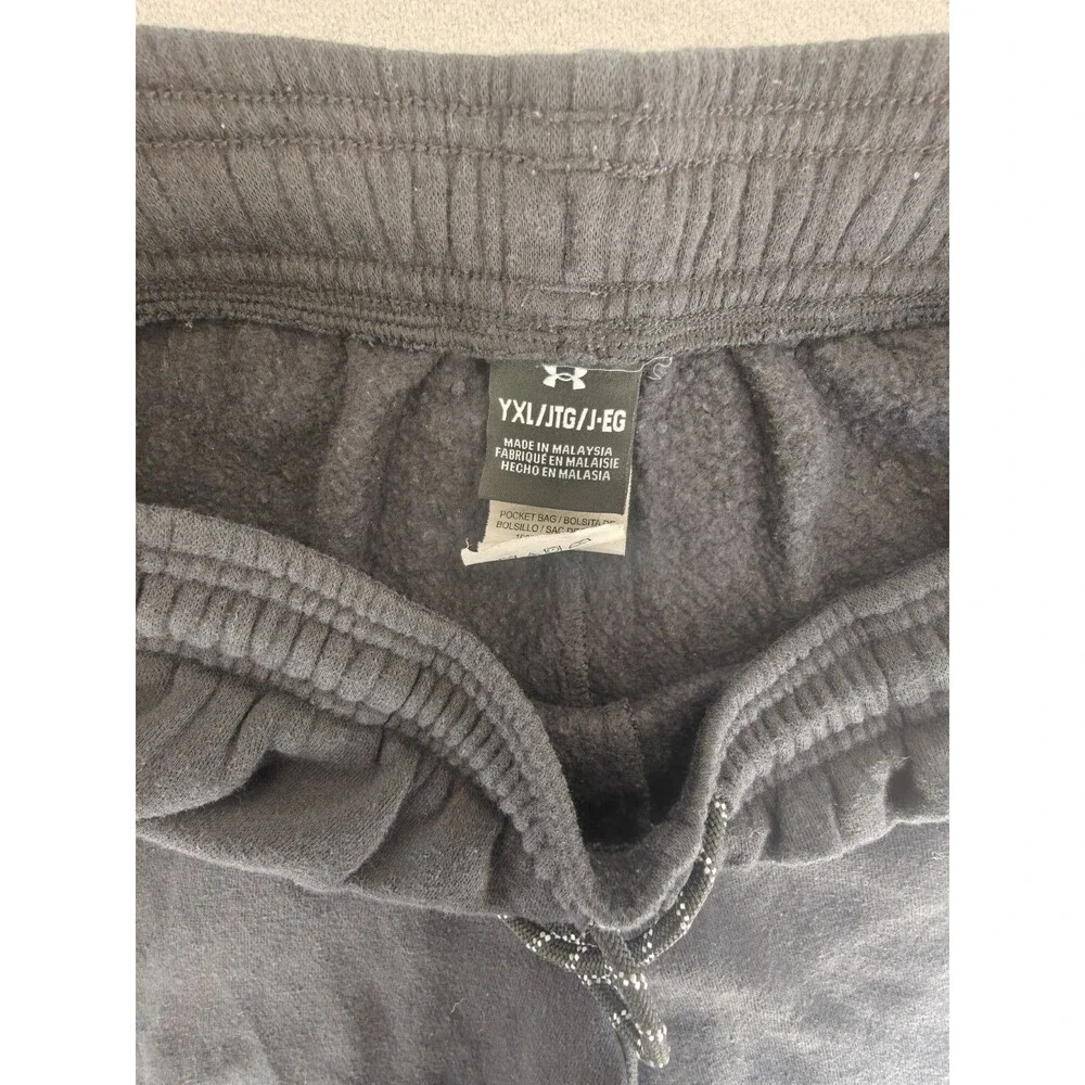 Under Armour Youth XL Black Fleece Cargo Jogger Sweatpants Drawstring